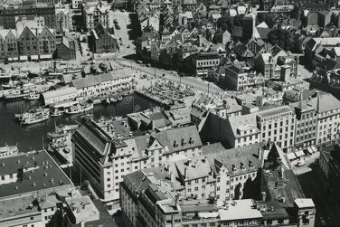 Strandgaten og Torget