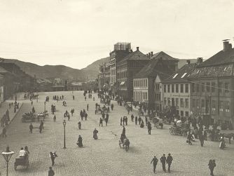 Torget omkring 1888